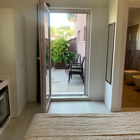 Guest house Nuova Opera 2*